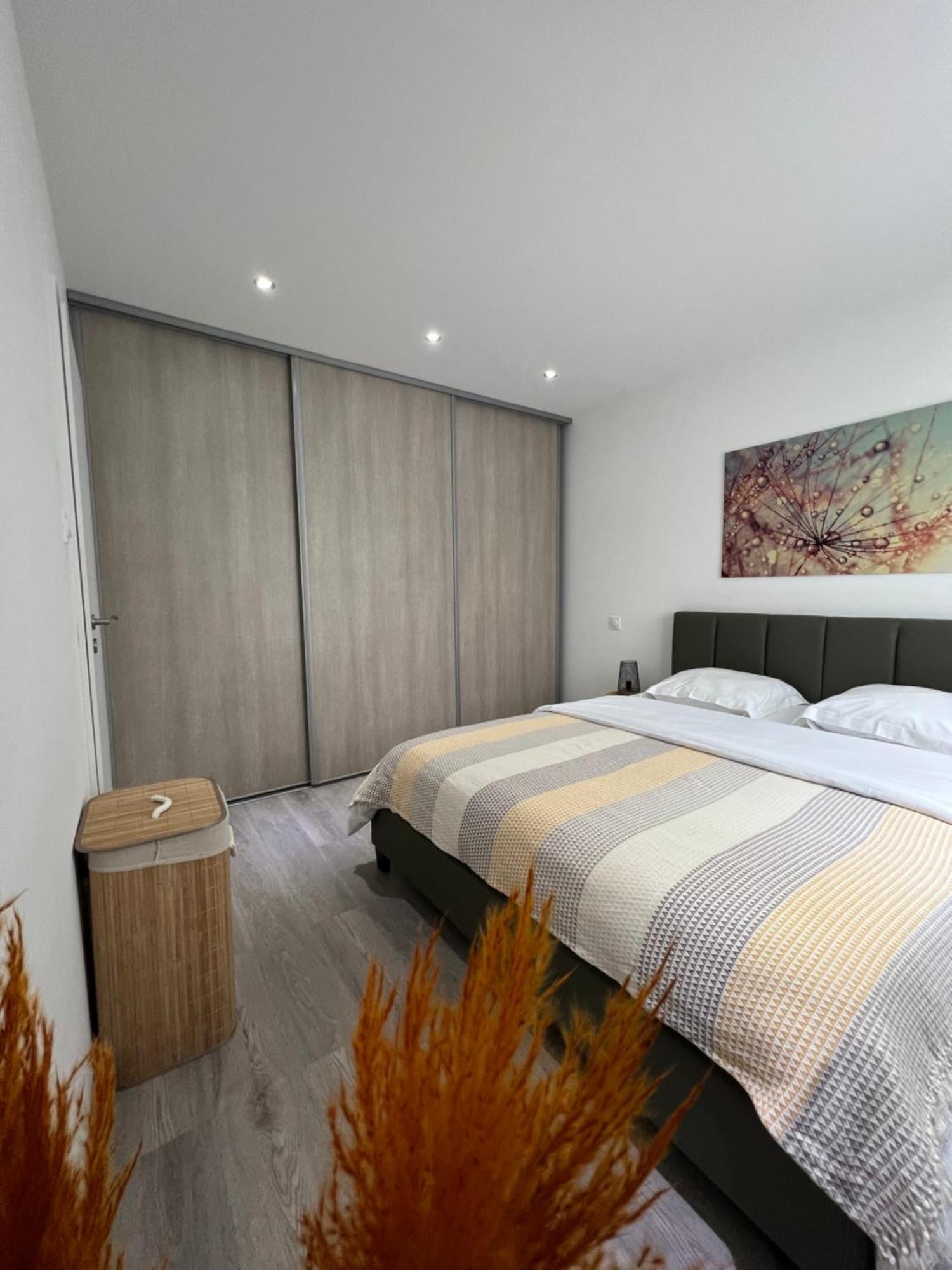 Superbe Appartement Lumineux Avec Parking Gratuit Wintzenheim Zewnętrze zdjęcie